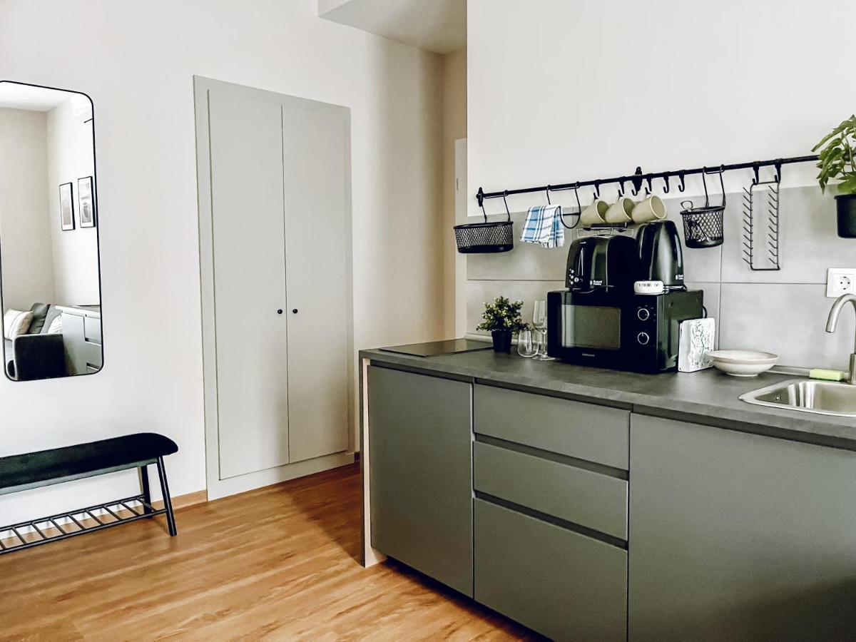 T32 Central Modern Suites Budapest Eksteriør billede