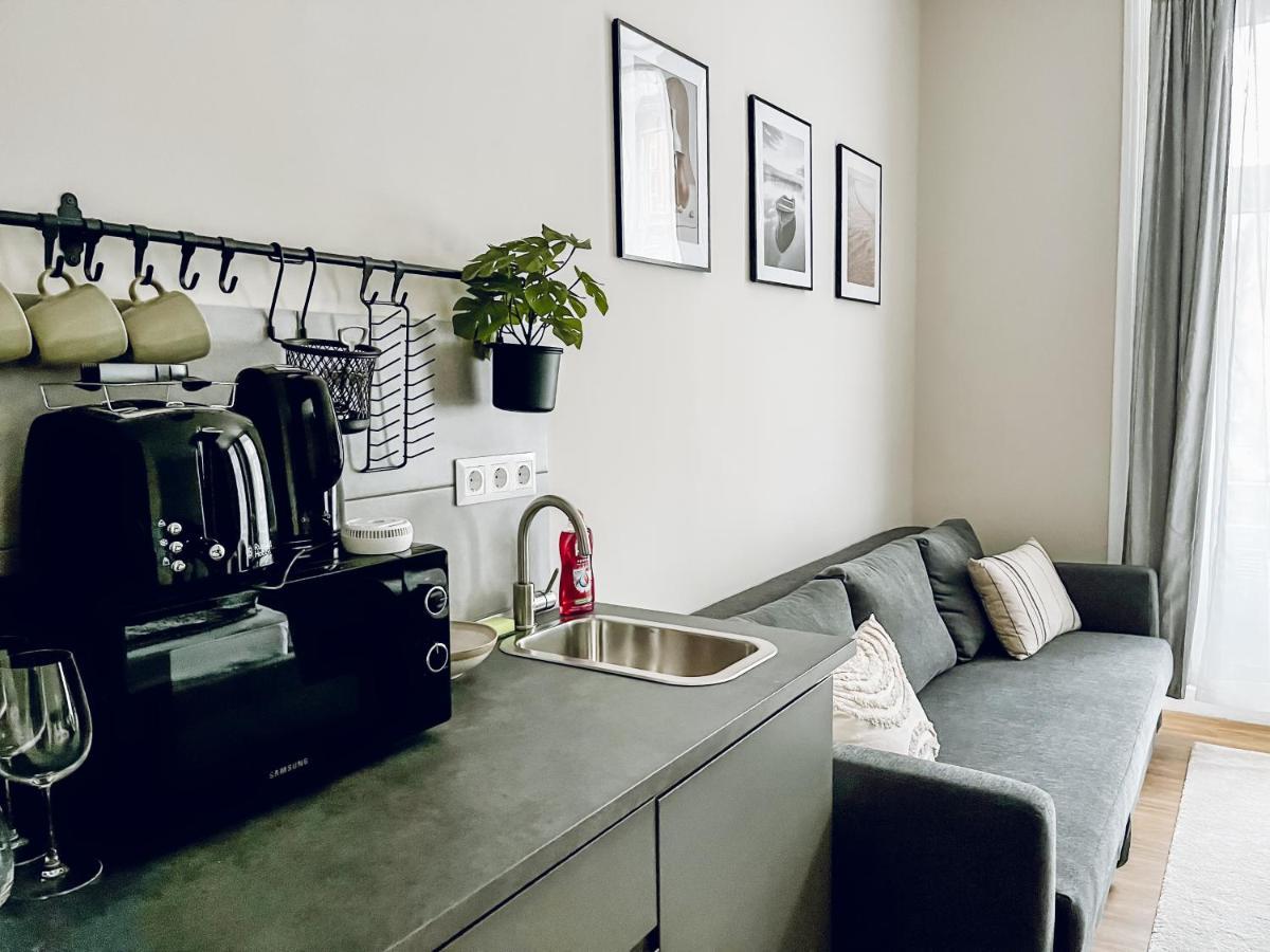 T32 Central Modern Suites Budapest Eksteriør billede