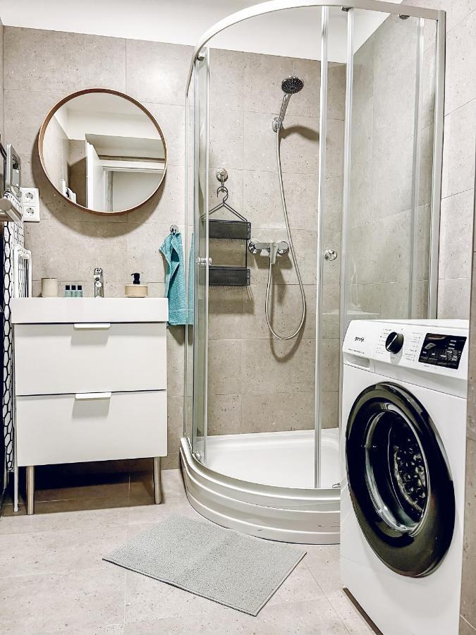 T32 Central Modern Suites Budapest Eksteriør billede