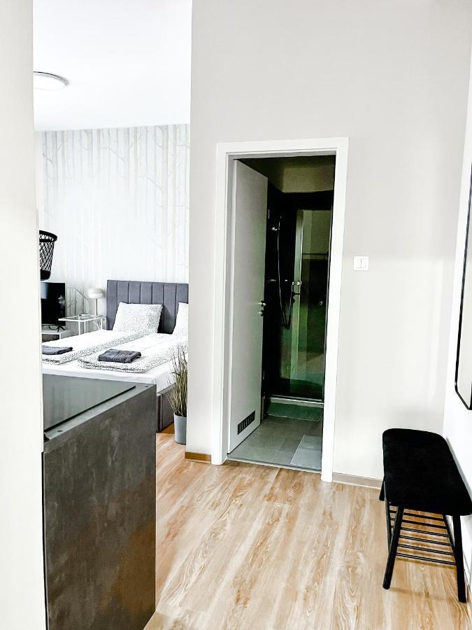 T32 Central Modern Suites Budapest Eksteriør billede