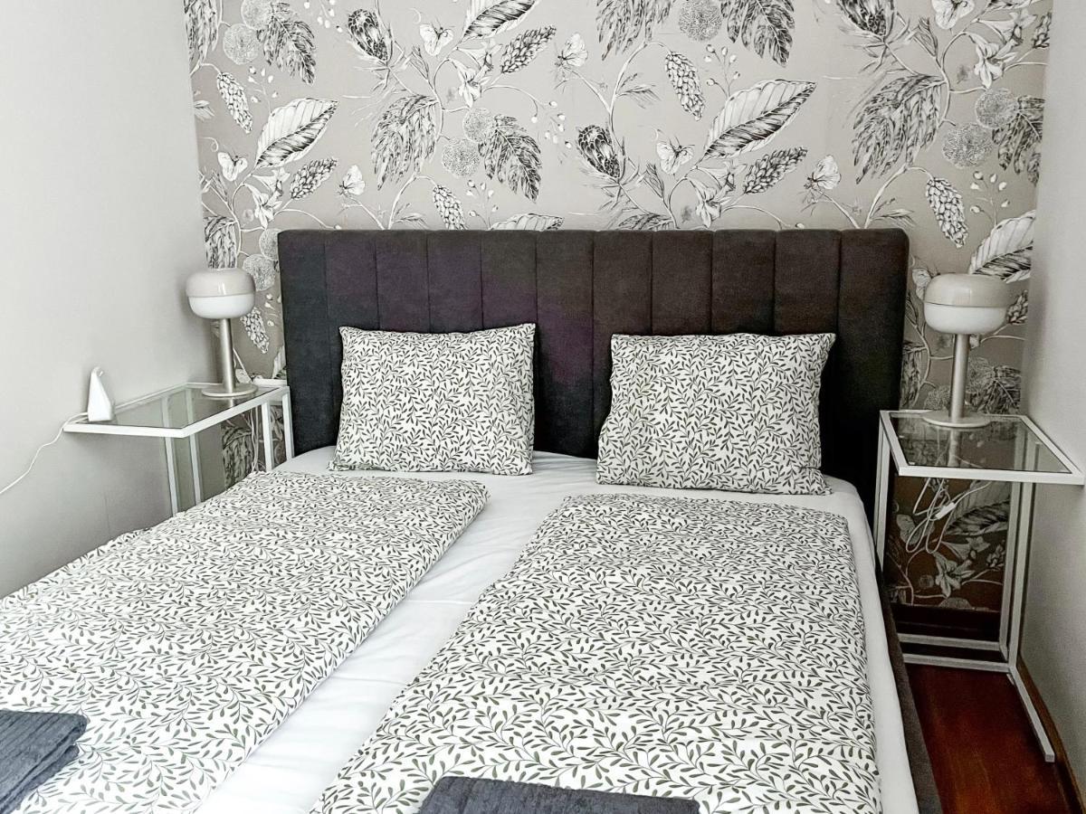 T32 Central Modern Suites Budapest Eksteriør billede