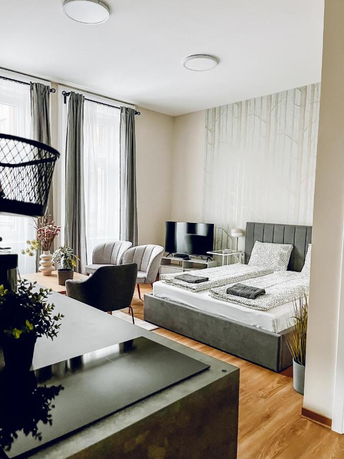 T32 Central Modern Suites Budapest Eksteriør billede