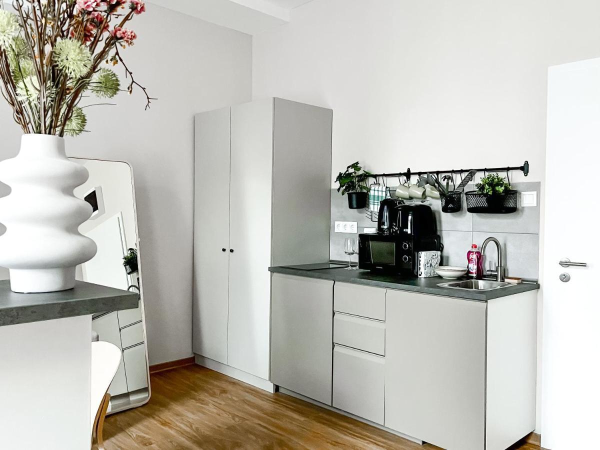 T32 Central Modern Suites Budapest Eksteriør billede