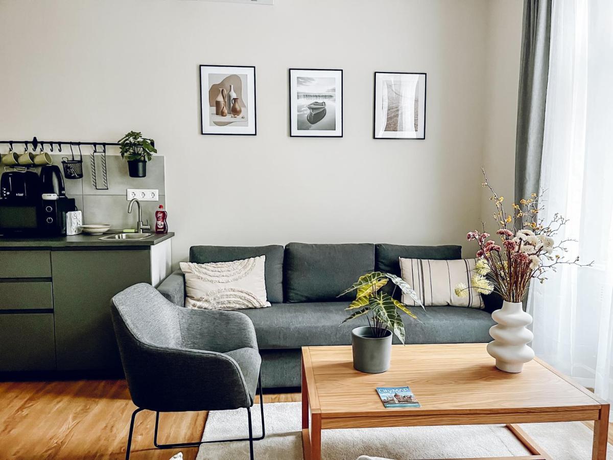 T32 Central Modern Suites Budapest Eksteriør billede